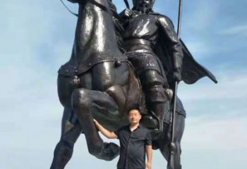 贵阳以古代骑马将军为灵感的铜雕