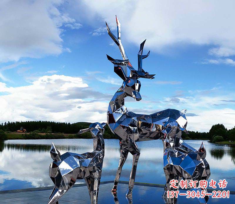 贵阳中领雕塑出品:优雅梅花鹿不锈钢雕塑