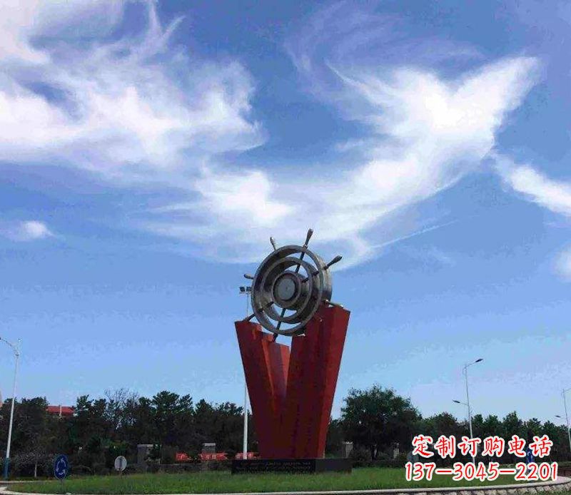 贵阳海上风情,精致大气的不锈钢船舵雕塑