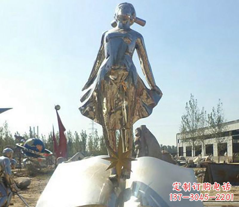 贵阳广场不锈钢镜面美女人物雕塑
