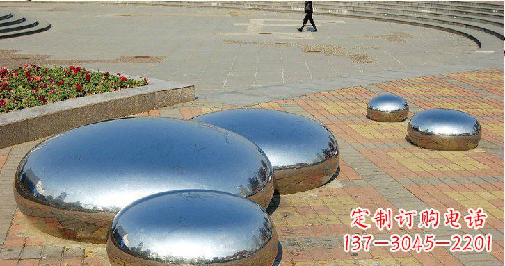 贵阳镜面不锈钢水滴雕塑