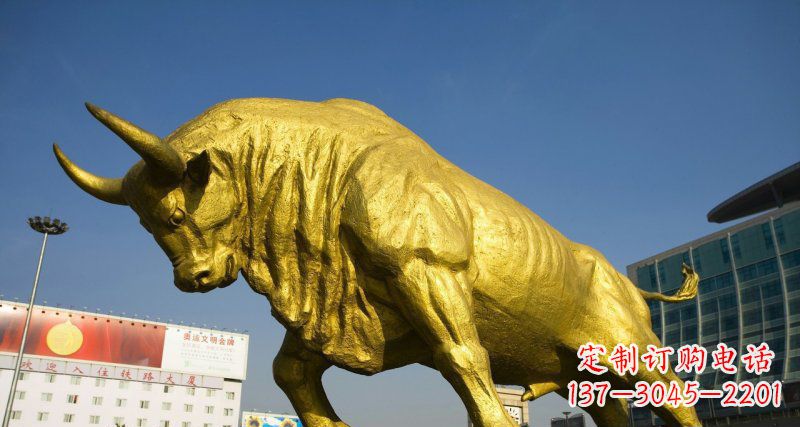 贵阳广场牛动物铜雕