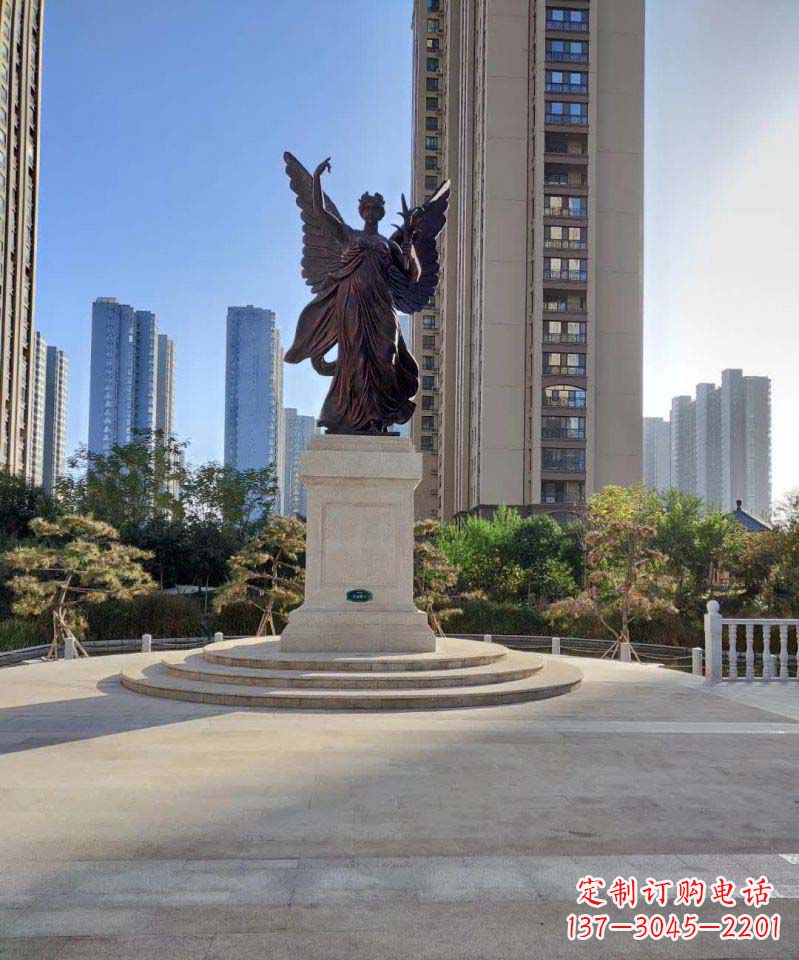 贵阳广场女神铜雕