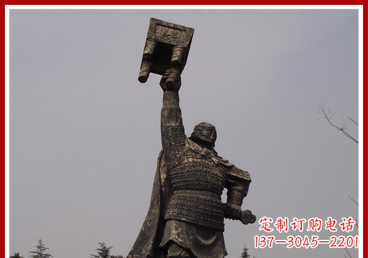 贵阳铜雕威武将军雕塑,雕刻极致端庄风采