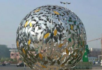 贵阳广场不锈钢树叶镂空球雕塑