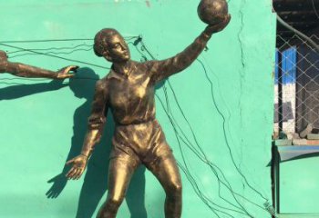 贵阳中领雕塑：学生运动的赞美——精美铜雕学生人物排球雕塑