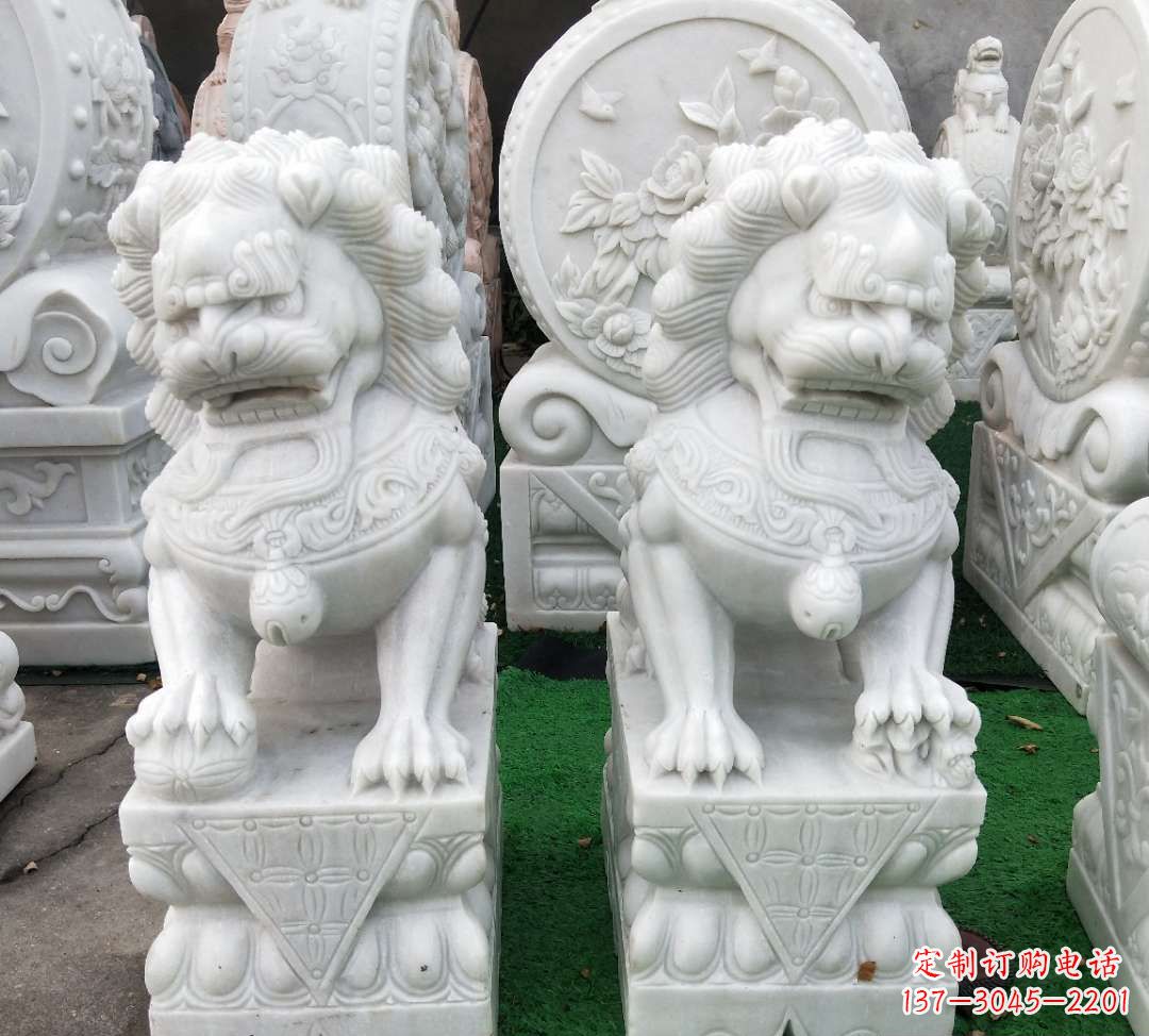 贵阳精致汉白玉狮子雕塑