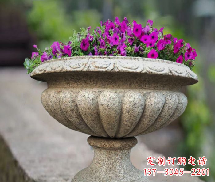 贵阳专业的花岗岩花盆石雕