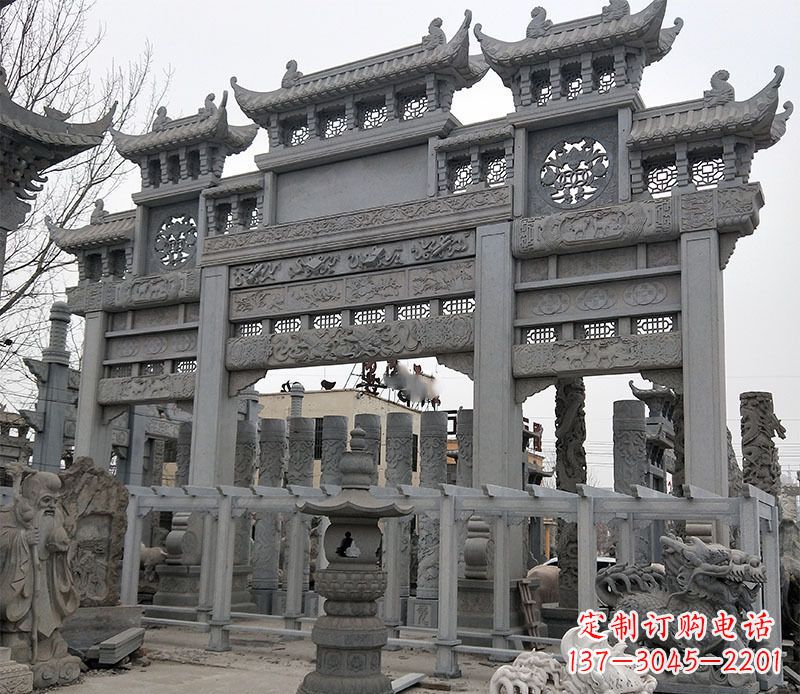 贵阳京中领雕塑:牌坊石雕定制