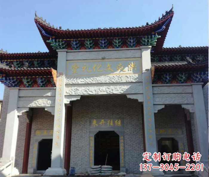 贵阳景区三门石雕牌楼，精美绝伦的艺术之作