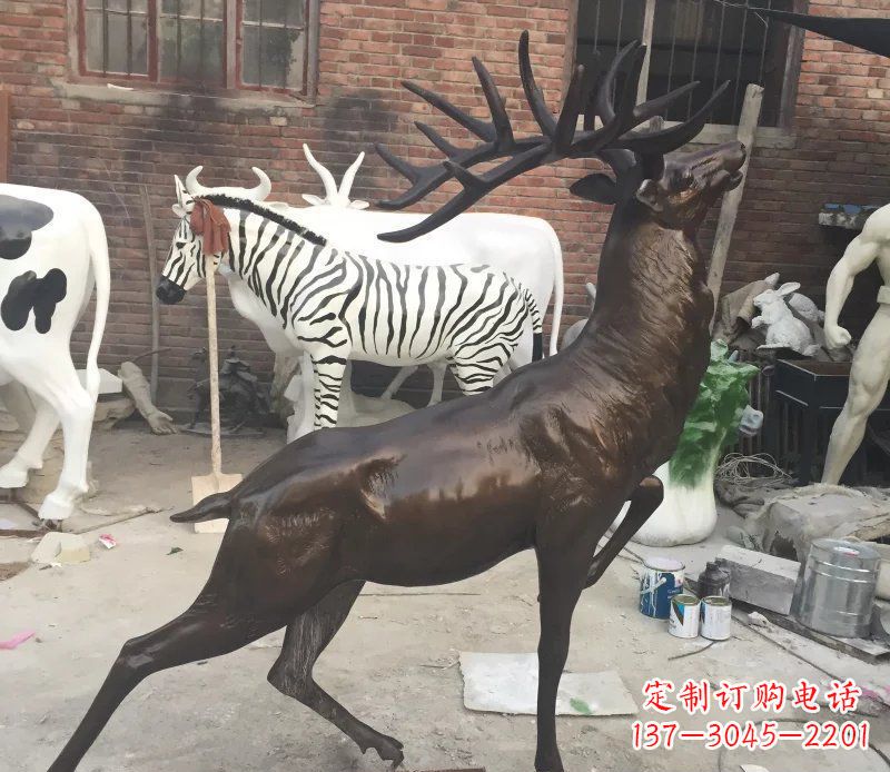 贵阳羚羊公园动物铜雕