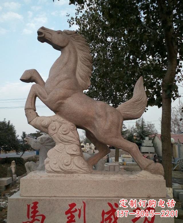 贵阳精美细腻的马到成功石雕塑