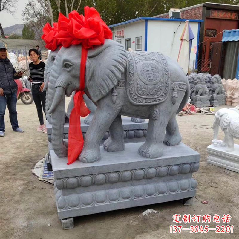 贵阳母石雕大象
