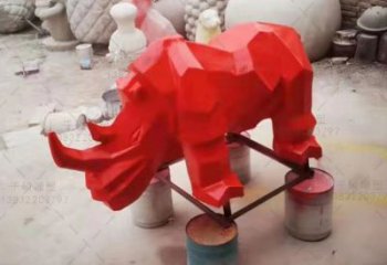 贵阳红色几何切面抽象犀牛雕塑