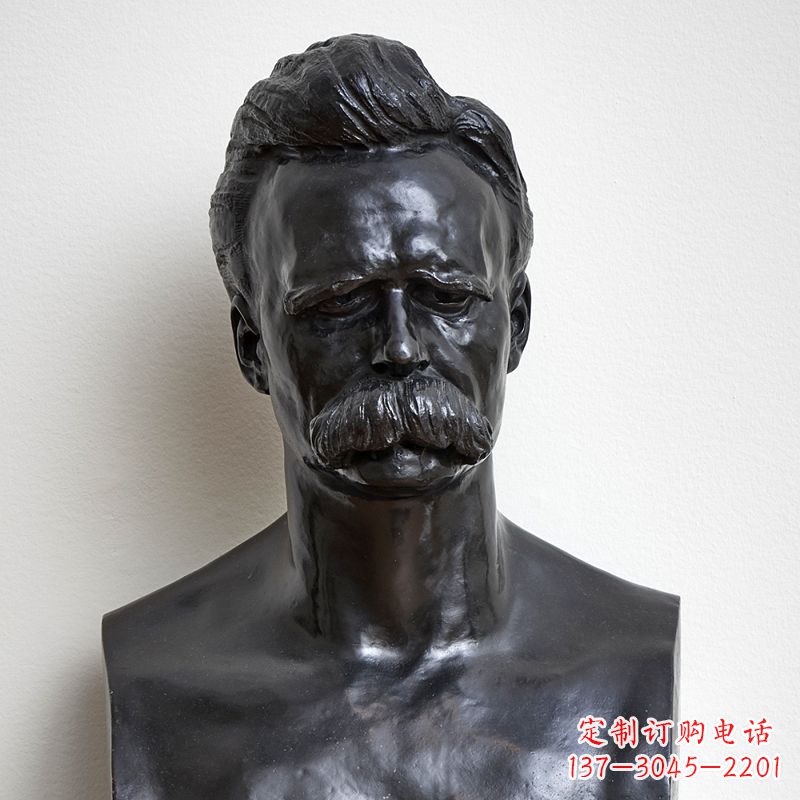 贵阳尼采石雕头像,独特而华丽
