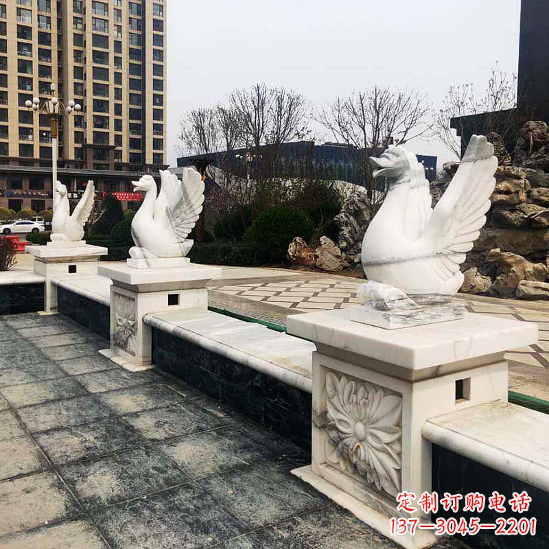 贵阳中领雕塑提供最高质量的天鹅雕塑定制服务。…