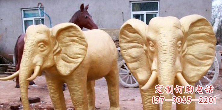 贵阳漆金巨型大象雕塑，由中领雕塑厂家定制制作…