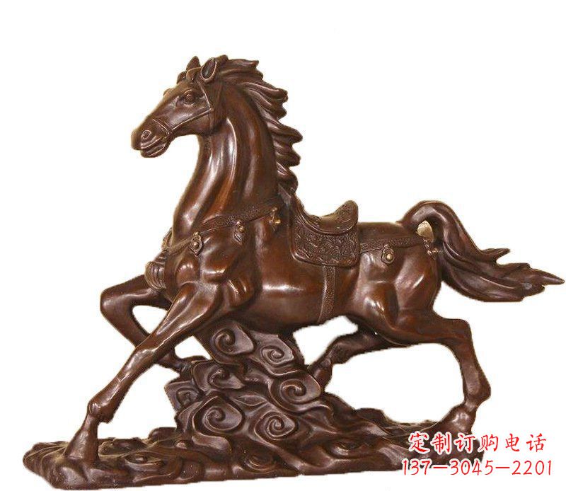 贵阳答案中领雕塑：精致马玻璃钢仿铜动物雕塑中…