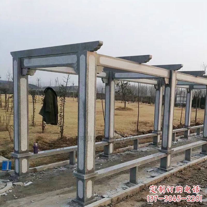 贵阳青石花架雕塑是由技艺精湛的艺术家设计并制…