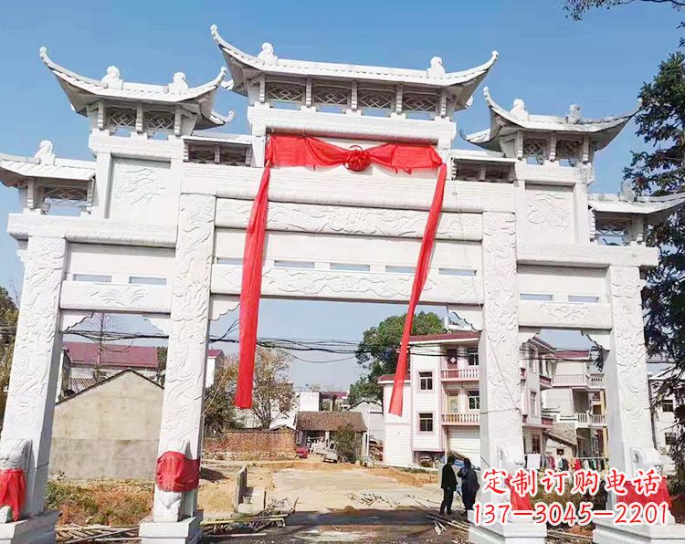 贵阳三门三楼石雕牌坊:专业定制牌坊雕塑
