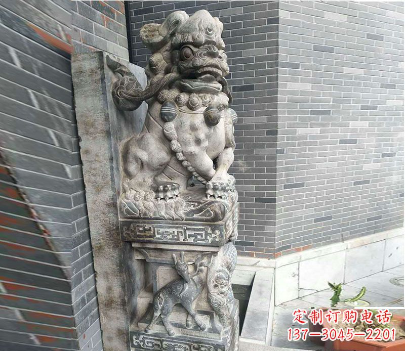 贵阳中领雕塑仿古石门墩石雕