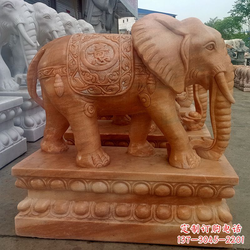 贵阳大象雕塑，深邃而神秘