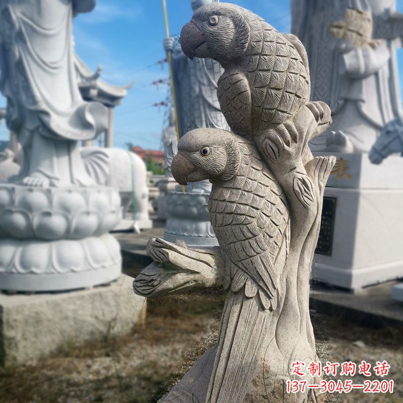 贵阳石雕鹦鹉景观雕塑摆件