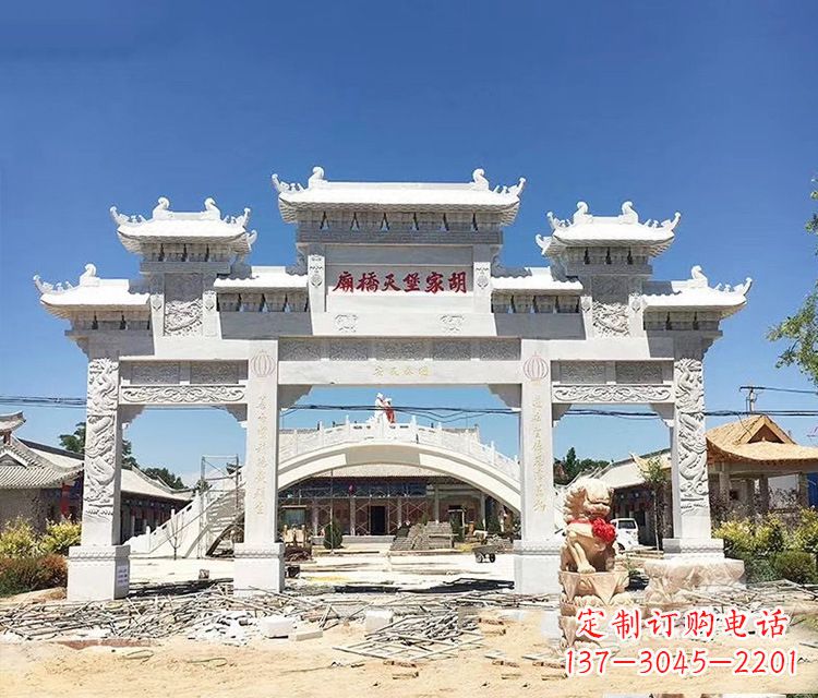 贵阳石牌坊的雕刻