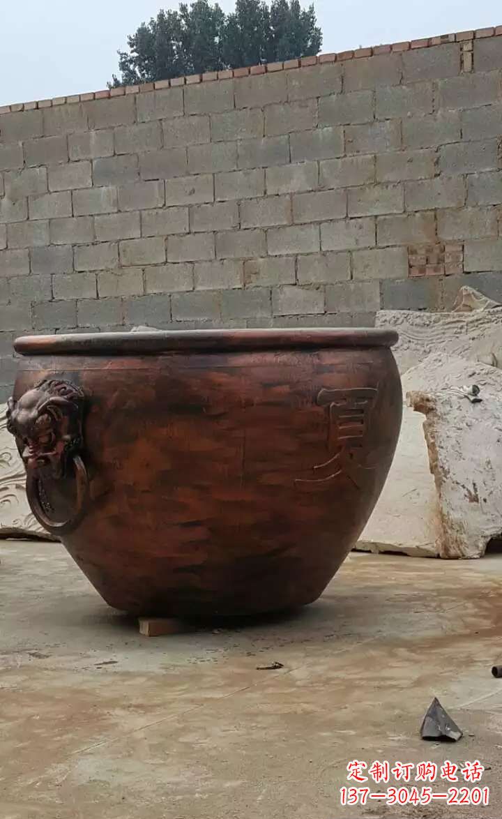 贵阳水缸铜雕