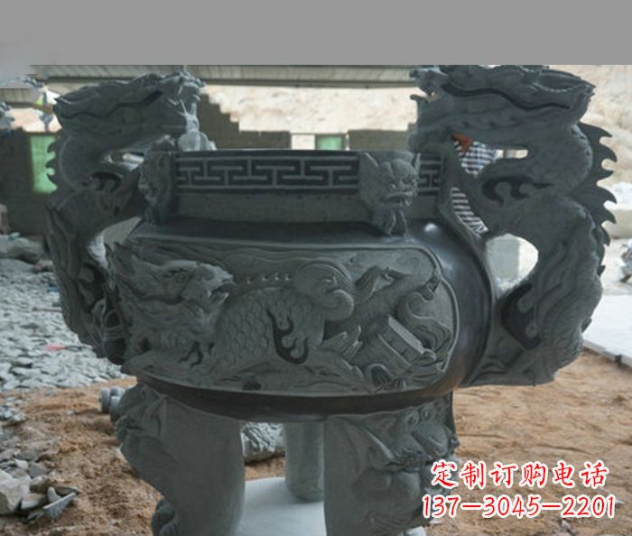 贵阳寺庙景观青石龙头香炉石雕