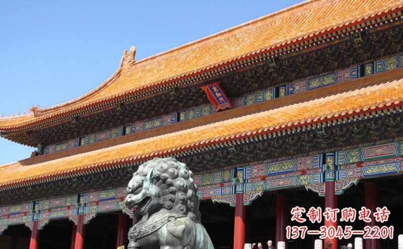 贵阳寺庙门口青铜狮子雕塑