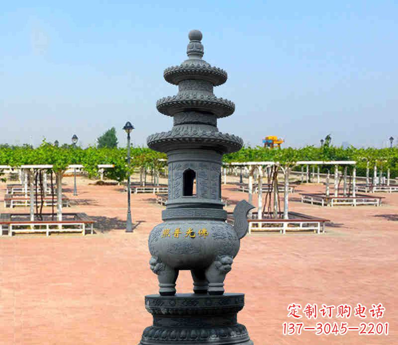 贵阳寺庙塔铜雕香炉