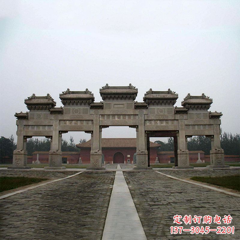 贵阳寺院五门石牌楼