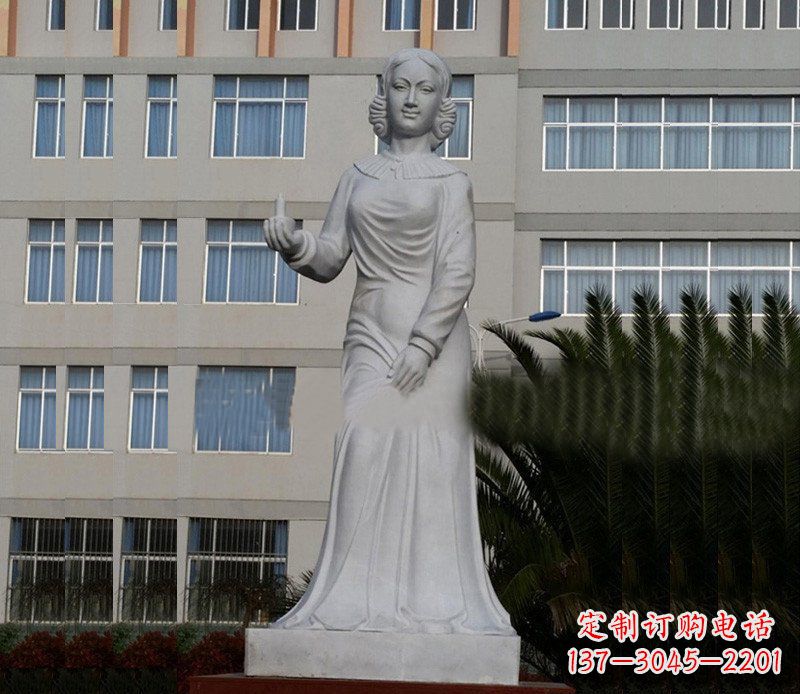 贵阳提灯天使弗洛伦斯·南丁格尔石雕 (2)