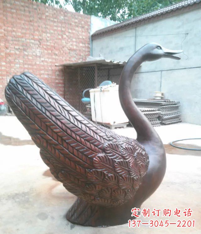 贵阳天鹅公园天王动物铜雕