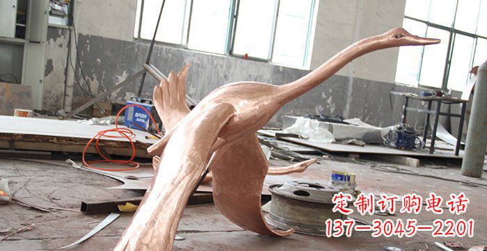 贵阳天鹅铸铜动物铜雕