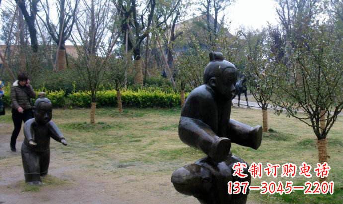 贵阳跳山羊公园人物铜雕