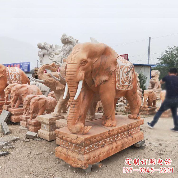 贵阳晚霞红大象石雕