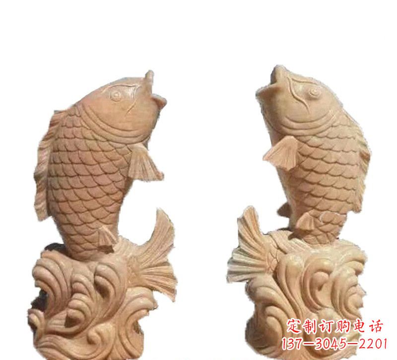 贵阳晚霞红公园喷水鲤鱼石雕