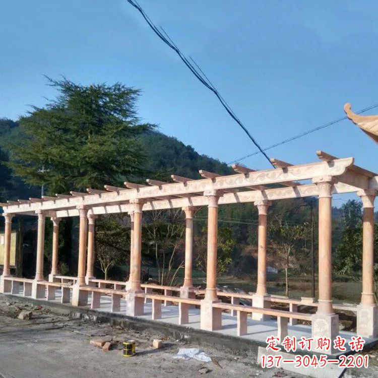 贵阳晚霞红花架长廊