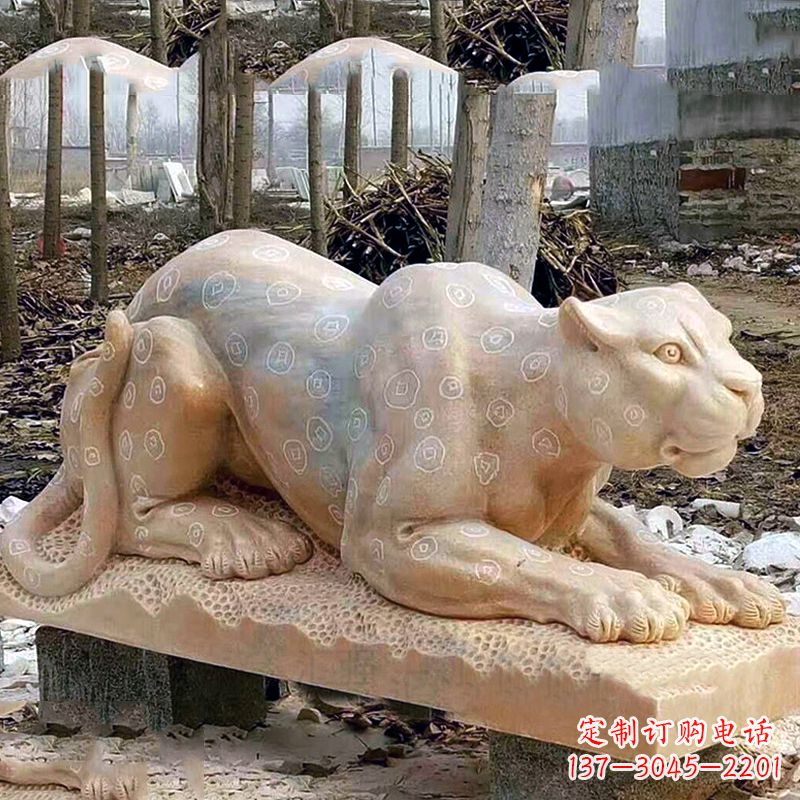贵阳晚霞红金钱豹石雕-公园园林草坪动物雕塑