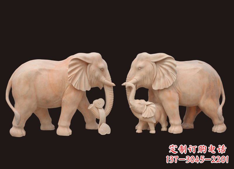 贵阳晚霞红母子大象雕塑