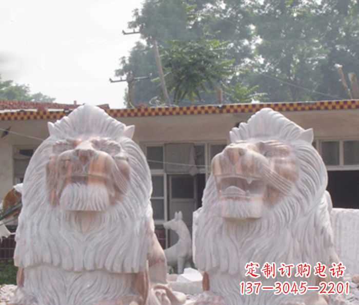 贵阳晚霞红欧式石雕狮子