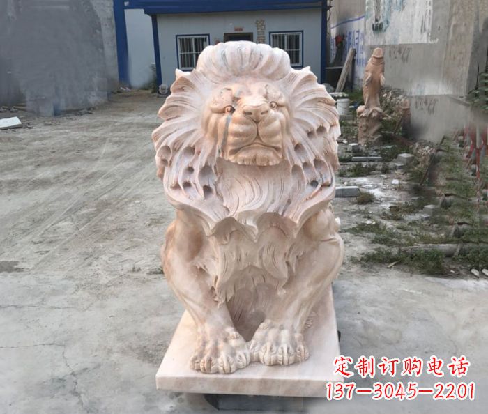 贵阳晚霞红西洋欧式狮子石雕