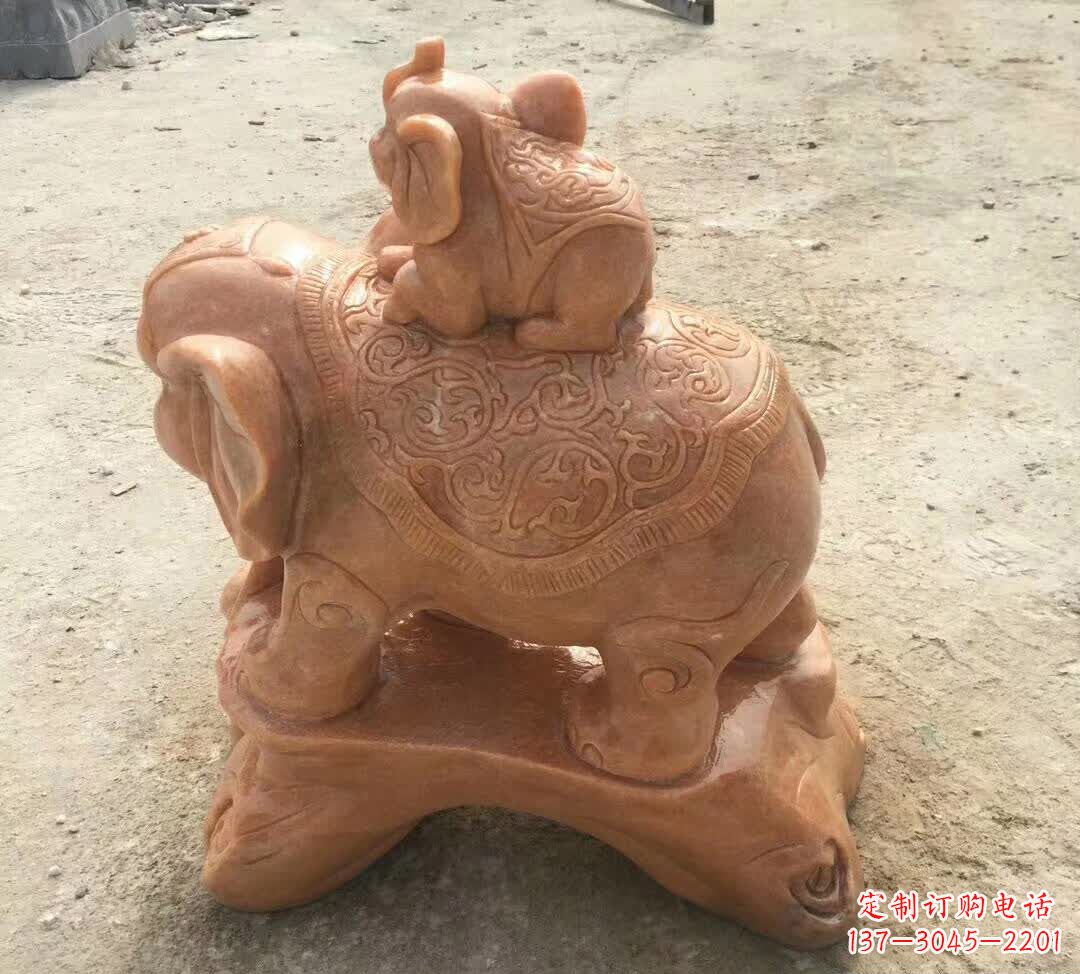 贵阳晚霞红小象招财动物