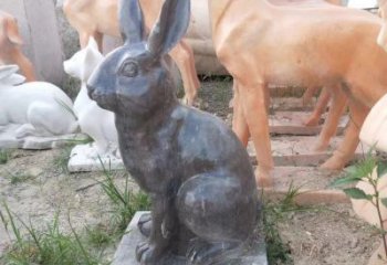 贵阳青石公园兔子雕塑，实惠的艺术装点