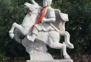 贵阳神帅韩信骑马石雕塑像，领雕塑定制出精美传奇