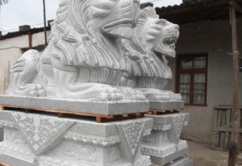 贵阳港币狮子雕塑，华丽展现华夏气势