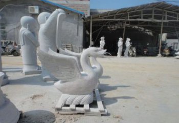 贵阳中领雕塑：独具特色的天鹅喷水雕塑