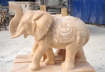 贵阳完美精准的大象雕塑